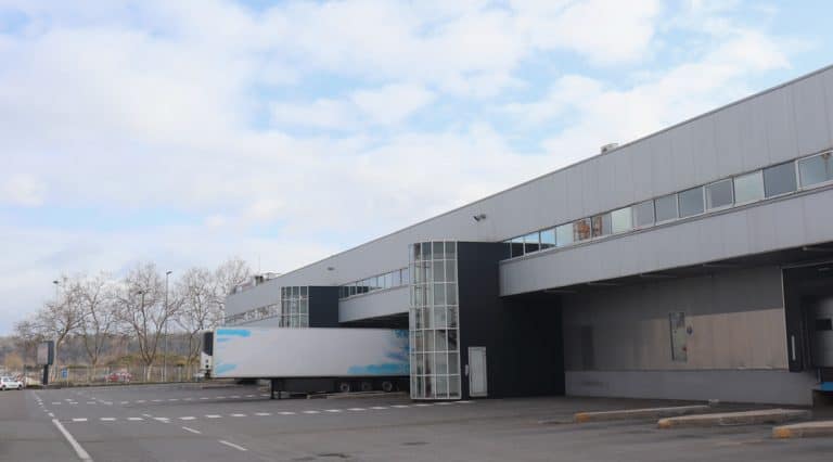 Etienne Logistique - Entrée des bureaux à Bordeaux